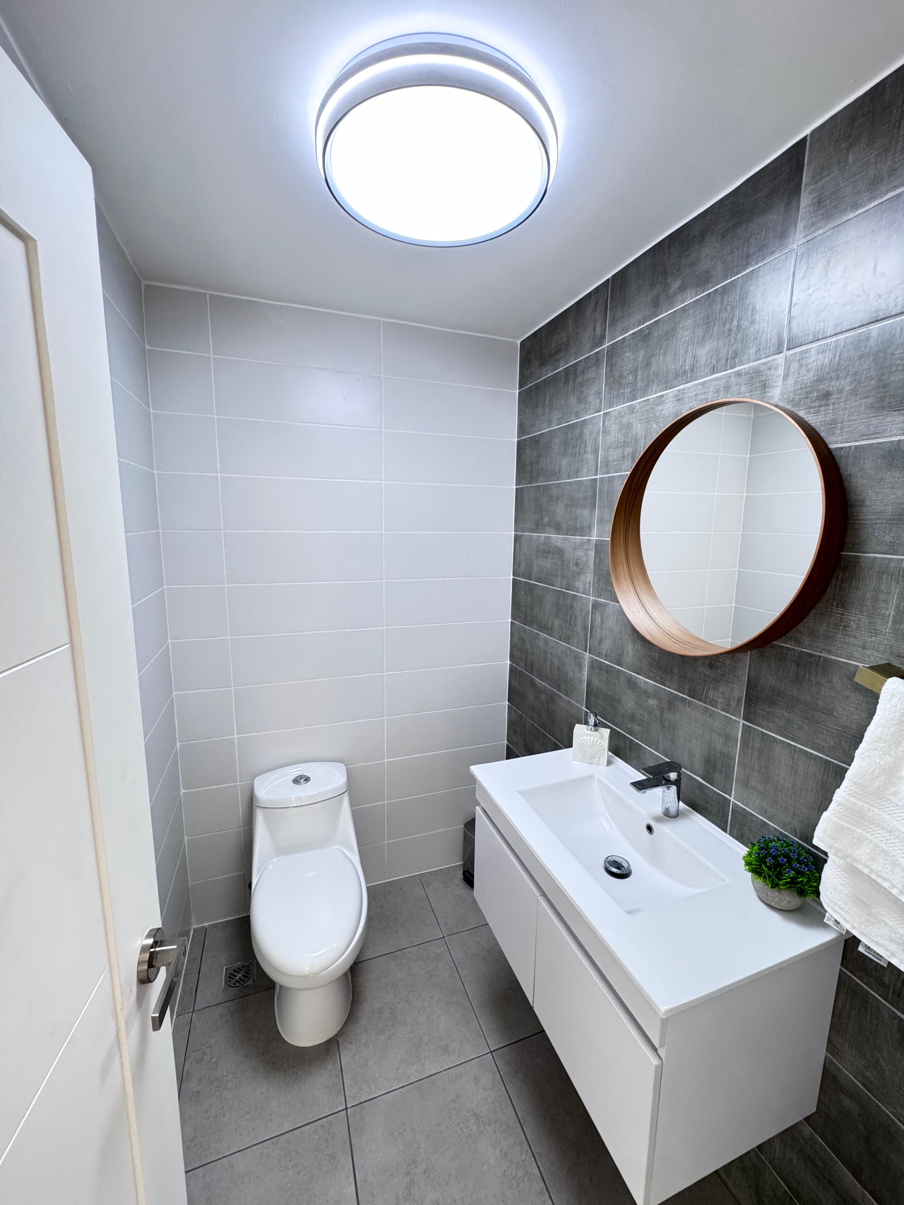 Guest Bathroom